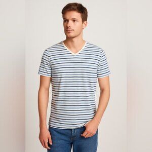 GAP Men’s Blue & White Striped V-Neck T-Shirt – Size M